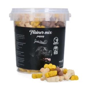 Luna’s Choice Trainer Mix Koekjes (Klein) De perfecte beloning voor elke hond! Kleine, smaakvolle koekjes van hoogwaardige ingrediënten – zonder kunstmatige toevoegingen. Gezond, handig mee te nemen en geschikt voor alle rassen en leeftijden. Luna’s Choice Trainer Mix Koekjes: lekker, verantwoord en ideaal voor training!